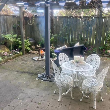 تورانجي Anglers Adventure Paradise Cabin Bnb Wifi Parking المظهر الخارجي الصورة
